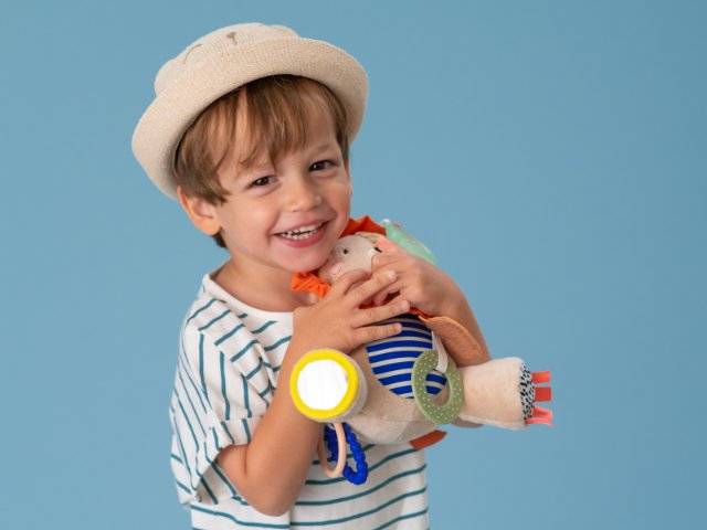 Závěsný lev Harry s aktivitami