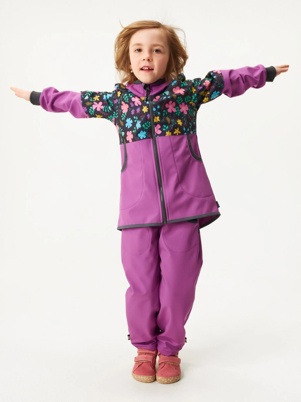 Dívčí softshellový kabát s fleecem street ostružinová/kytičky